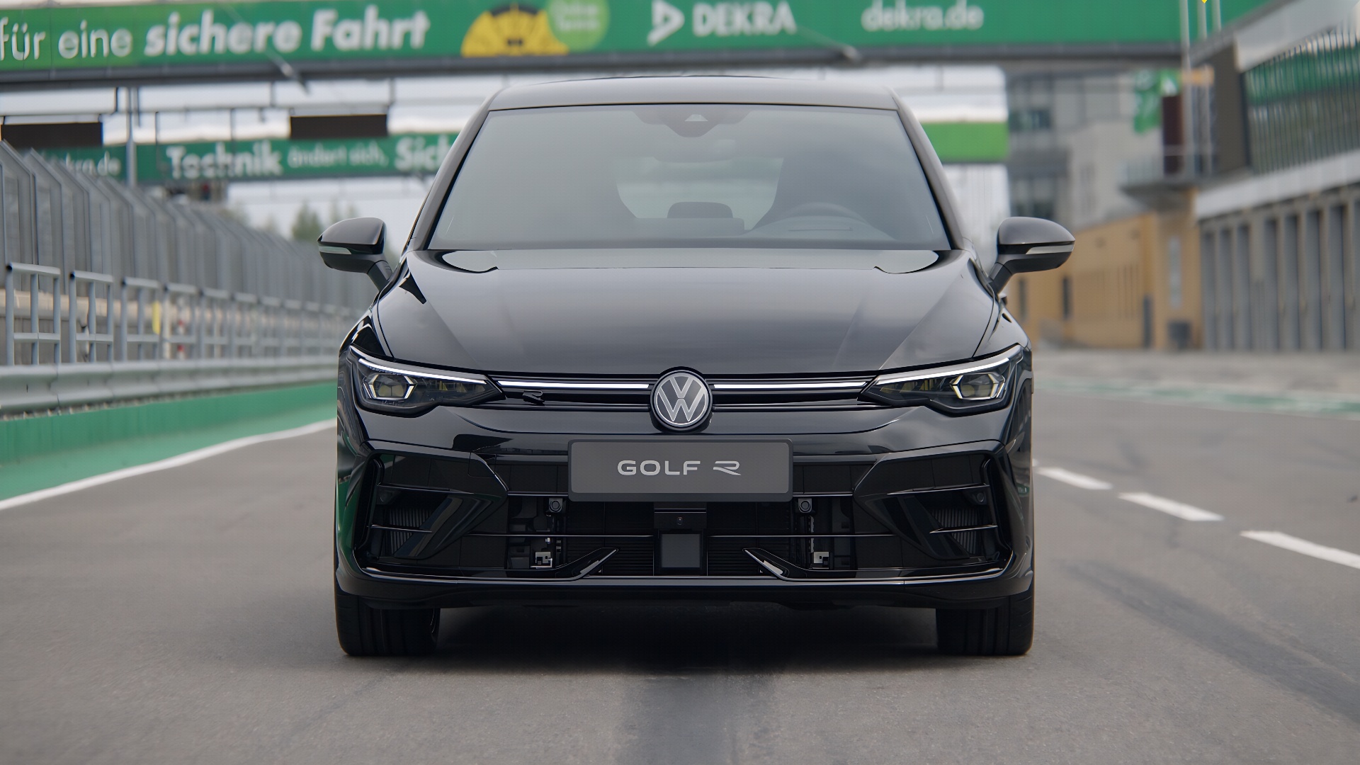 Subtle performance versus dramatic styling